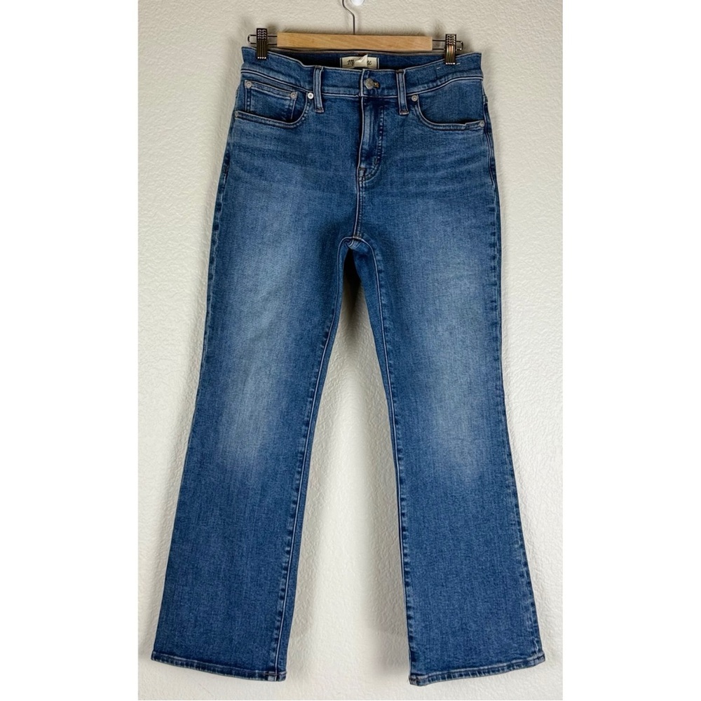 Madewell Mid-Rise Kick out Jeans, size 28